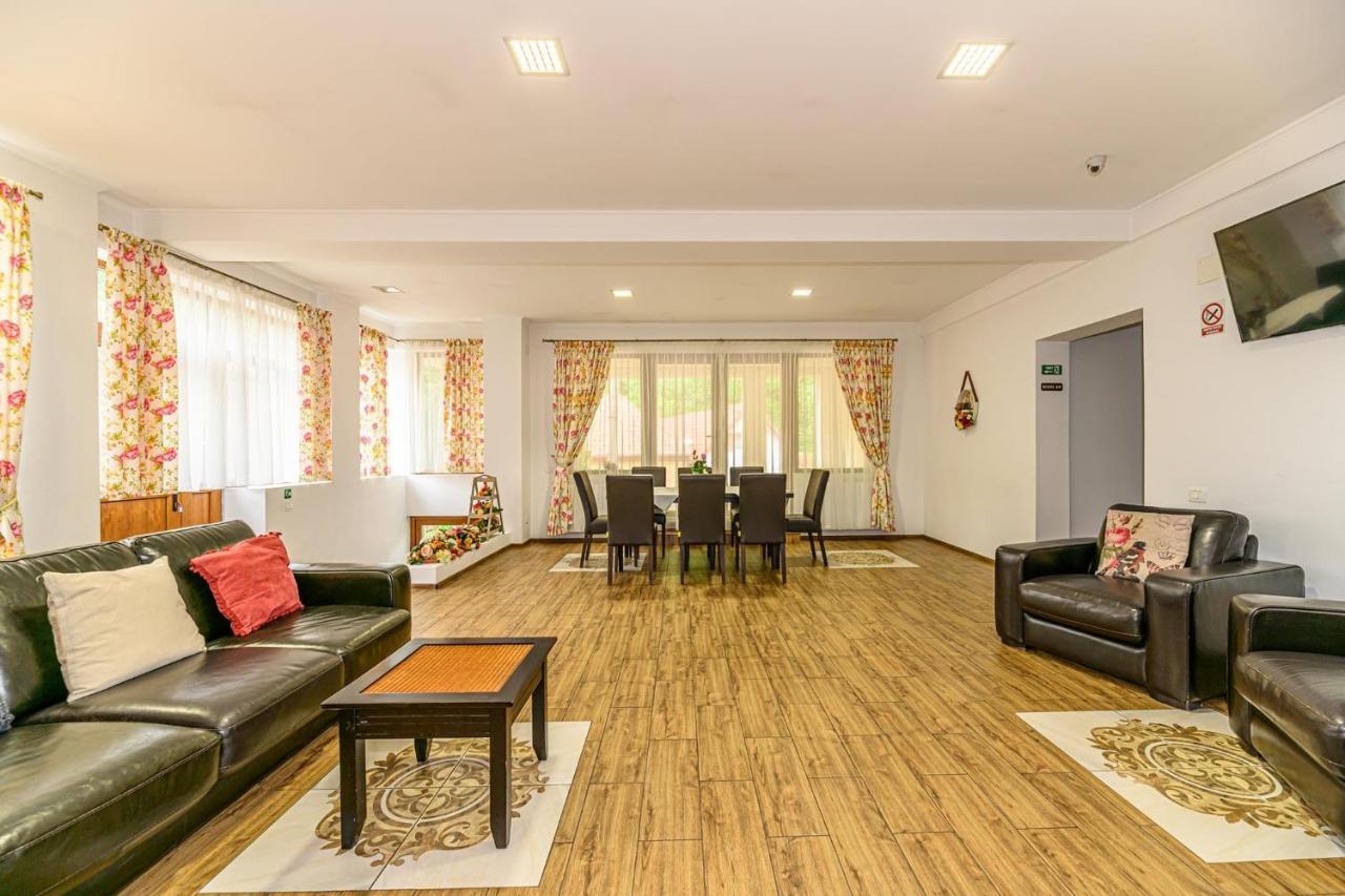 Panoramic Center Rooms Braşov Eksteriør bilde